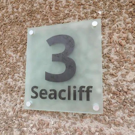 Seacliff * Whitby